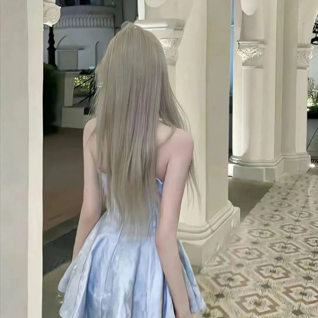 通往黑暗的瞬间 海报